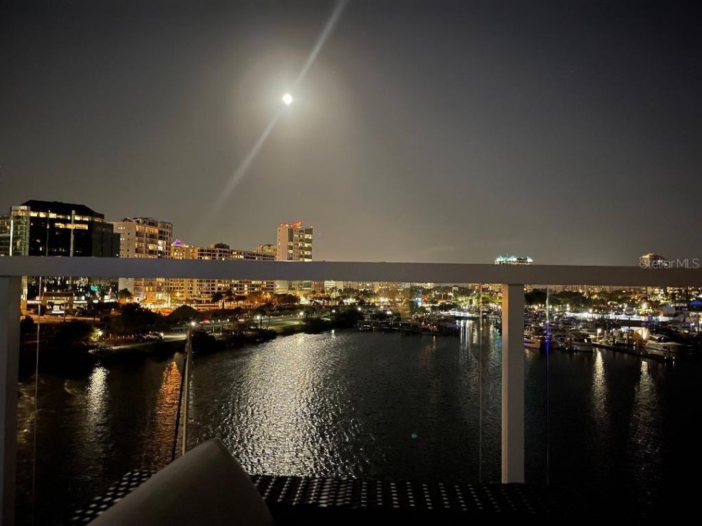 650 Golden Gate Point, Unit 602, Sarasota, FL 34236 Photo