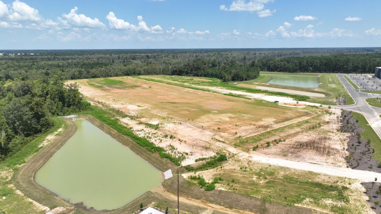 430 Strathmore Road Photo 4