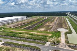 450 Strathmore Road photo 4