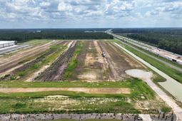 450 Strathmore Road photo 4