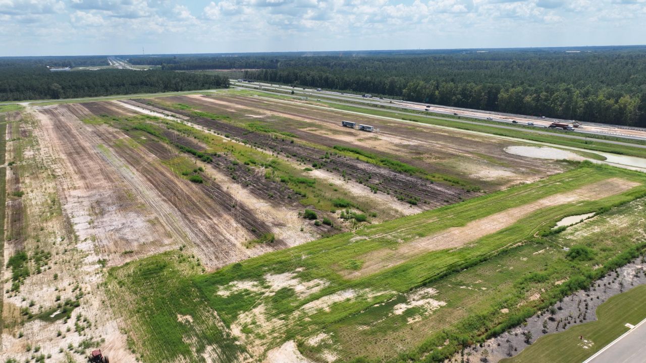 450 Strathmore Road Photo 4