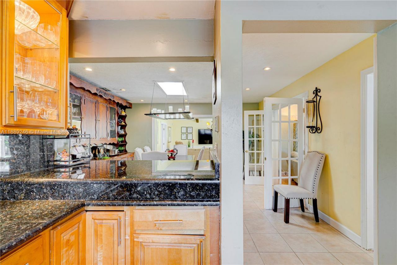 10735 SW 134 Terrace, Miami, FL 33176 Photo