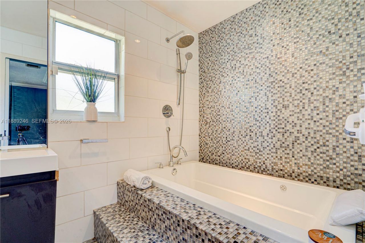 10735 SW 134 Terrace, Miami, FL 33176 Photo