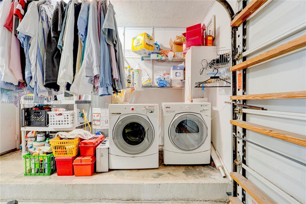 10735 SW 134 Terrace, Miami, FL 33176 Photo