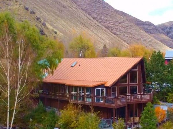 1352 S Main, Riggins, ID 83549