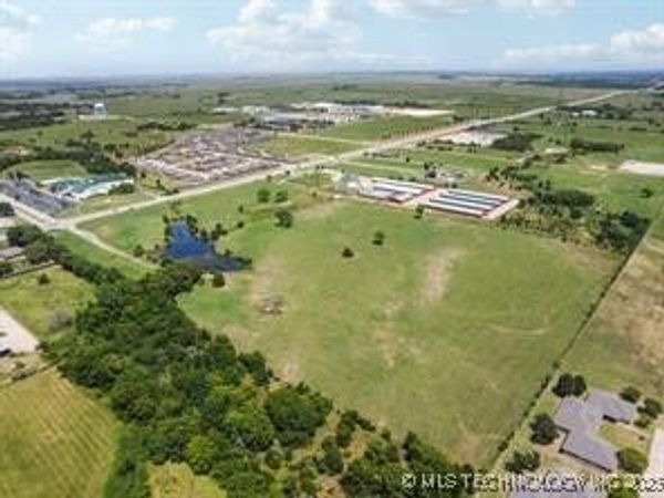 Hwy 60 Road , Bartlesville, OK 74006