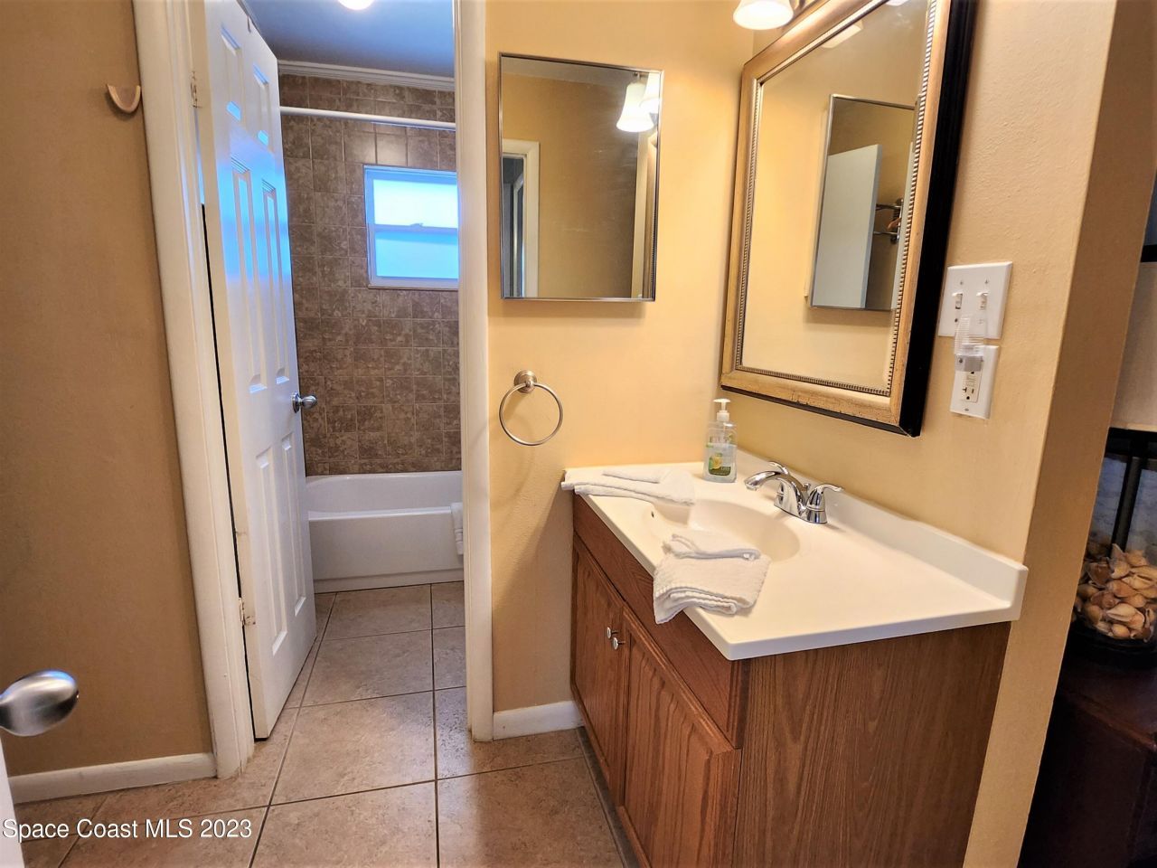 400-402 Jackson Avenue, Cape Canaveral, FL 32920 Photo