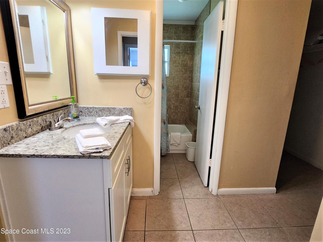 400-402 Jackson Avenue, Cape Canaveral, FL 32920 Photo