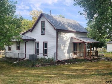 540 B Street, Palmyra, NE 68418