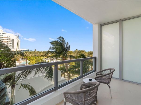 4391 Collins Ave, Unit 402, Miami Beach, FL 33140