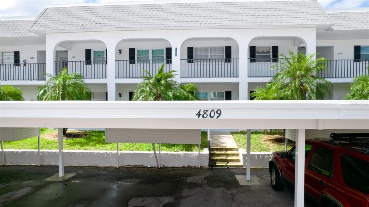 4809 Independence Drive, Bradenton, FL 34210 Photo