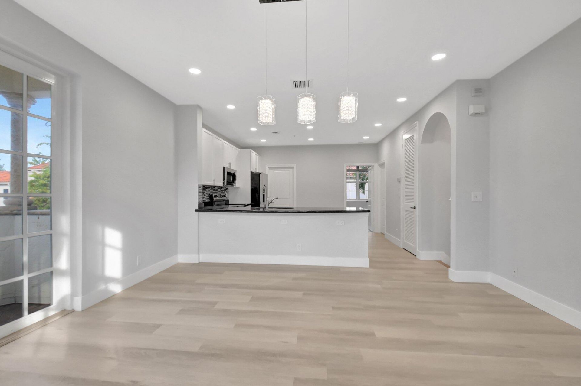 1635 N Federal Highway, Delray Beach, FL 33483 Photo