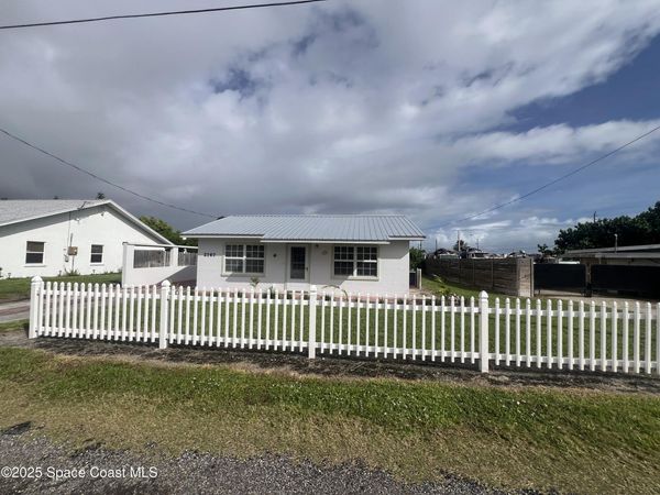 2767 Palm Drive NE, Palm Bay, FL 32905