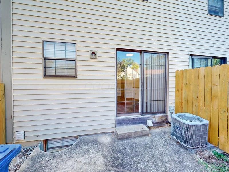 5294 Brandy Oaks Lane, Columbus, OH 43220 Photo 28