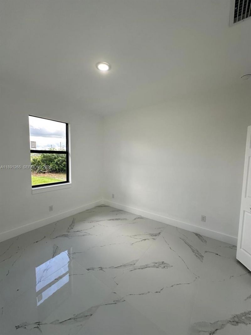 1051 Eisenhower Blvd, Lehigh Acres, FL 33974 Photo