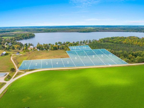 PARKWAY ROAD, Pound, WI 54161