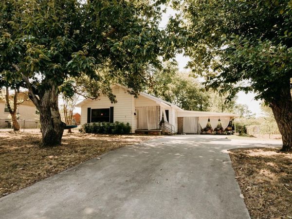 1212 W Jackman Street, Benton, AR 72015