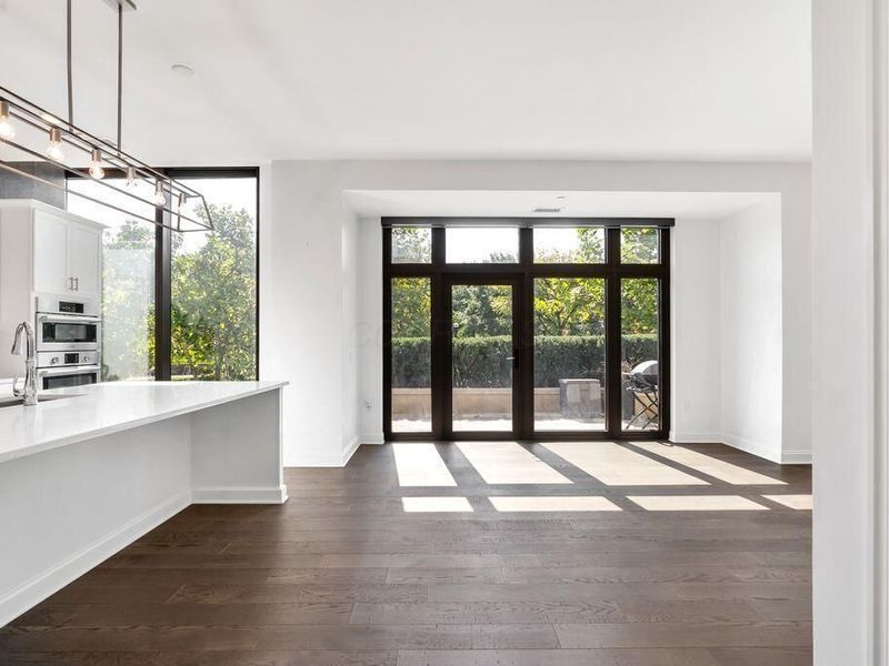 250 W Spring Street, Unit 243, Columbus, OH 43215 Photo 2