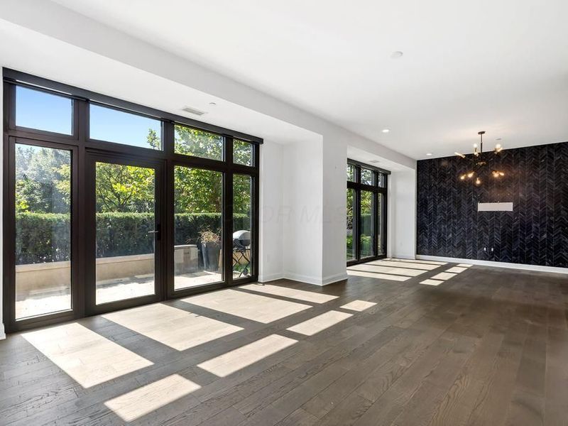 250 W Spring Street, Unit 243, Columbus, OH 43215 Photo 7