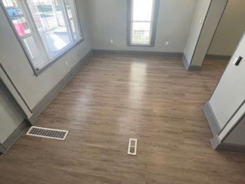 10639 Dupont Avenue, Cleveland, OH 44108 Photo 10