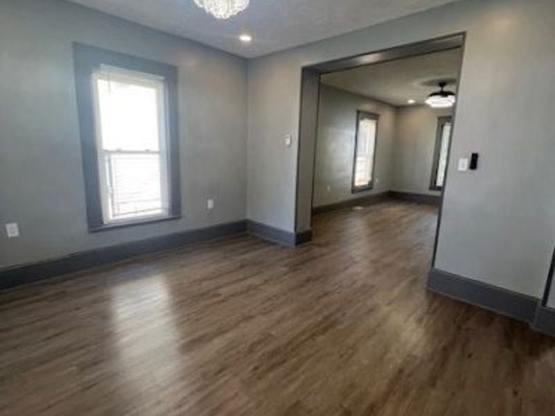 10639 Dupont Avenue, Cleveland, OH 44108 Photo 13