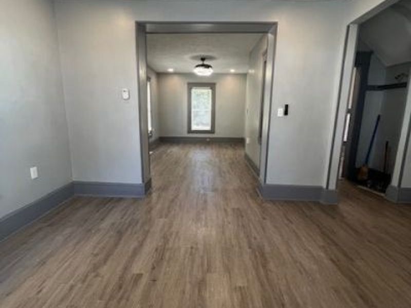 10639 Dupont Avenue, Cleveland, OH 44108 Photo 15