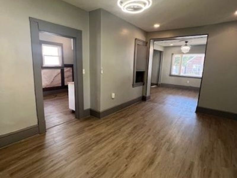 10639 Dupont Avenue, Cleveland, OH 44108 Photo 19