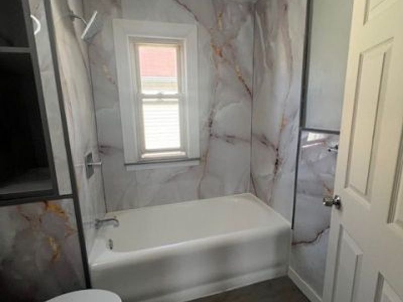 10639 Dupont Avenue, Cleveland, OH 44108 Photo 36