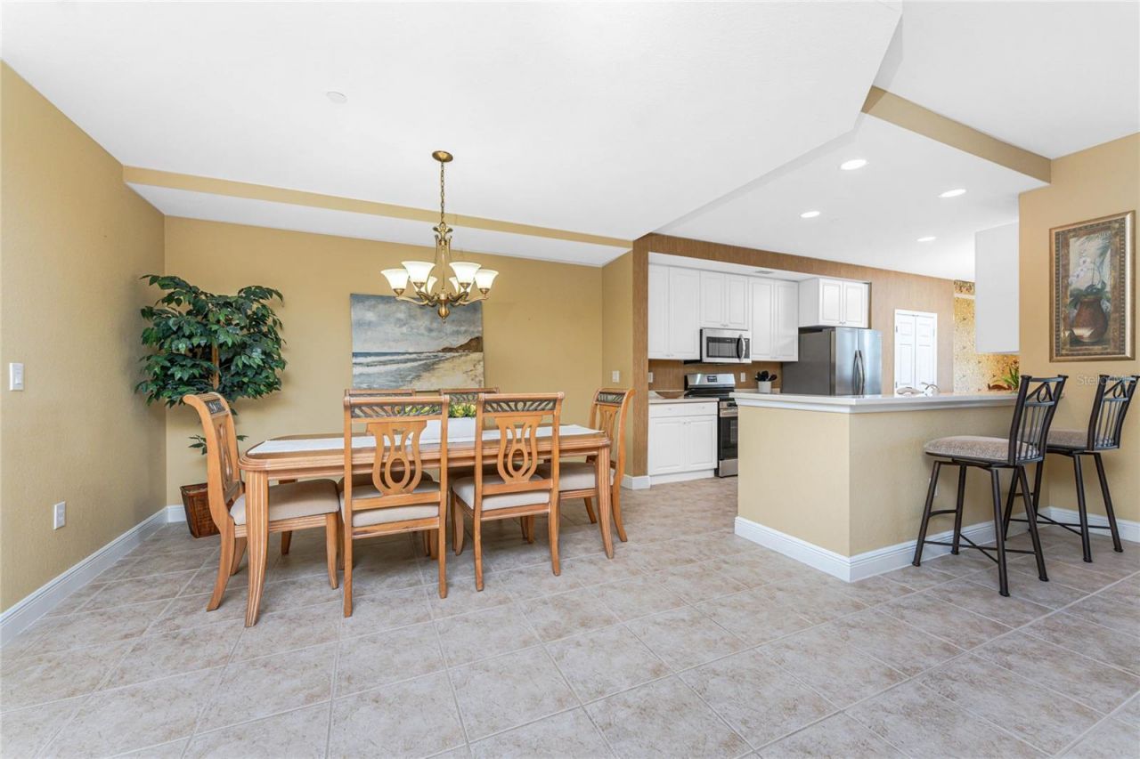 24351 Baltic Ave, Unit 203, Punta Gorda, FL 33955 Photo