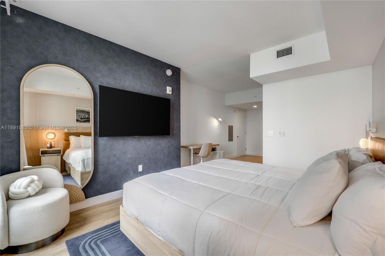 601 NE 1st Ave, Unit 1619, Miami, FL 33132 Photo