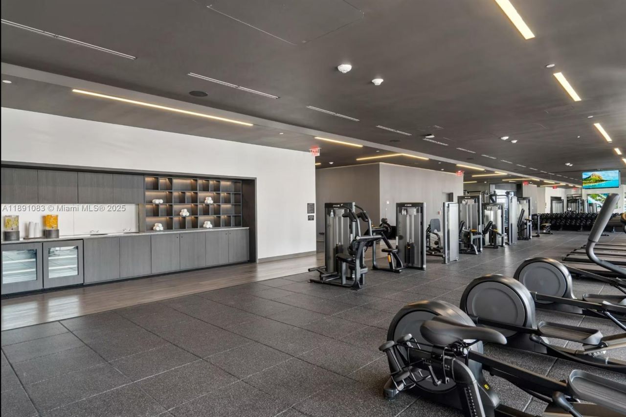 601 NE 1st Ave, Unit 1619, Miami, FL 33132 Photo