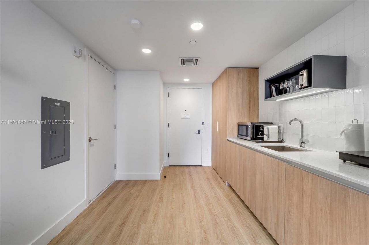 601 NE 1st Ave, Unit 1619, Miami, FL 33132 Photo