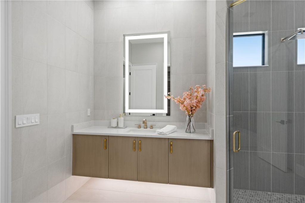 9241 Seaglass Court, Vero Beach, FL 32963 Photo