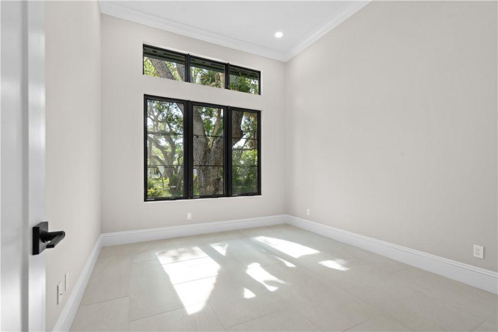 9241 Seaglass Court, Vero Beach, FL 32963 Photo