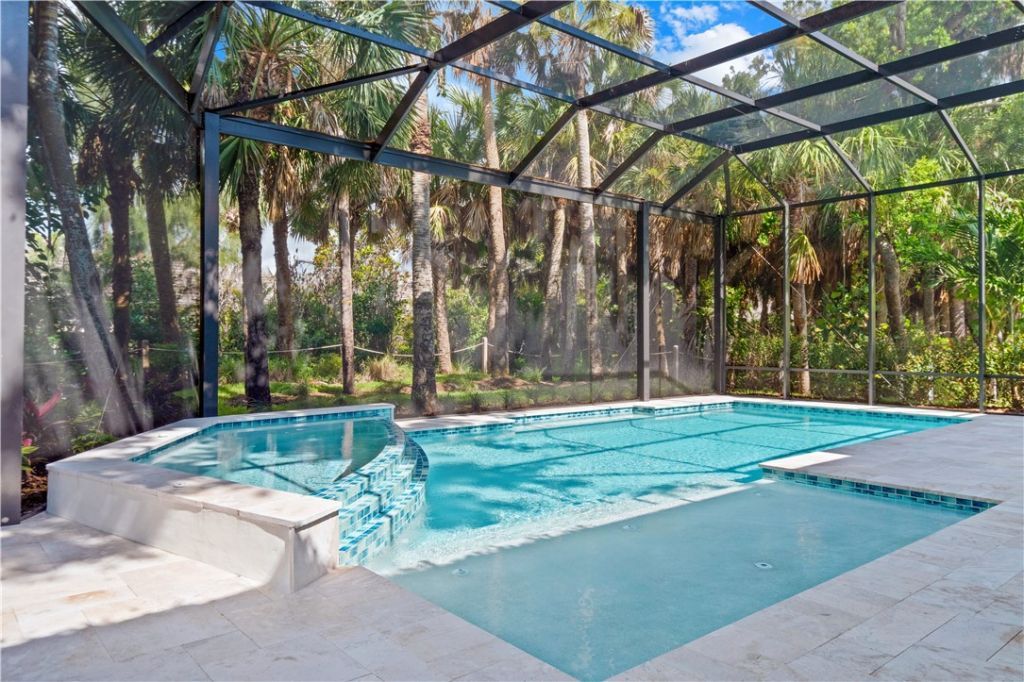 9241 Seaglass Court, Vero Beach, FL 32963 Photo