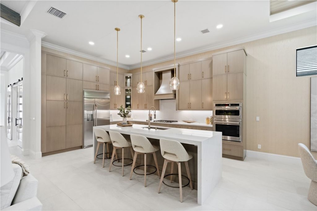 9241 Seaglass Court, Vero Beach, FL 32963 Photo