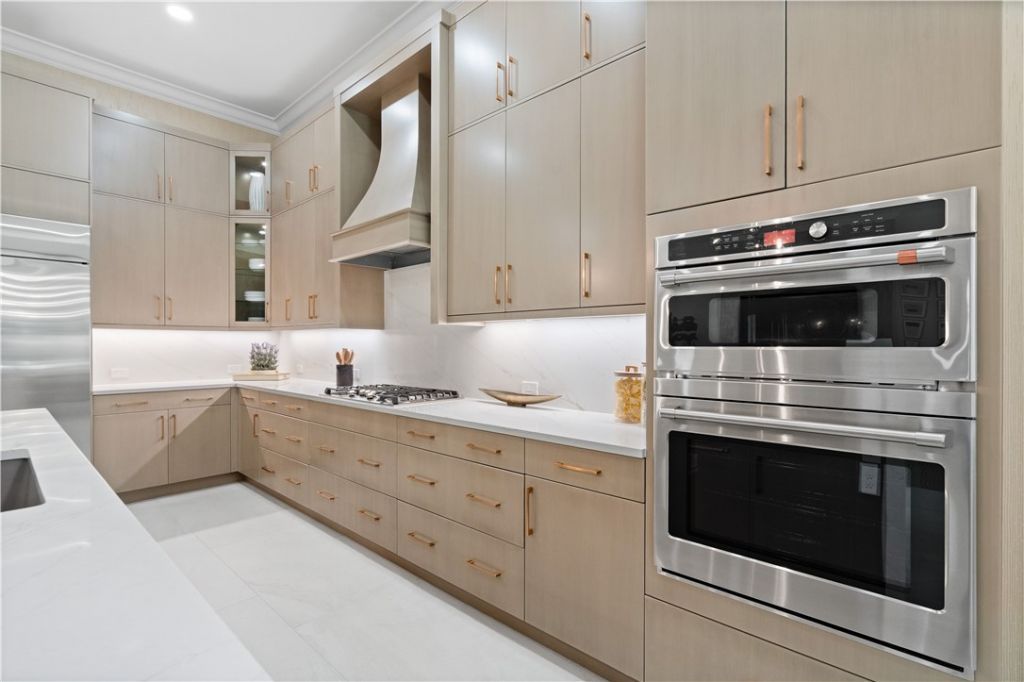 9241 Seaglass Court, Vero Beach, FL 32963 Photo