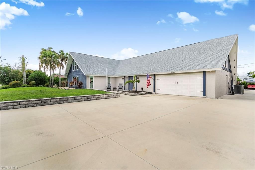 1549 Braeburn Rd, Fort Myers, FL 33919 Photo