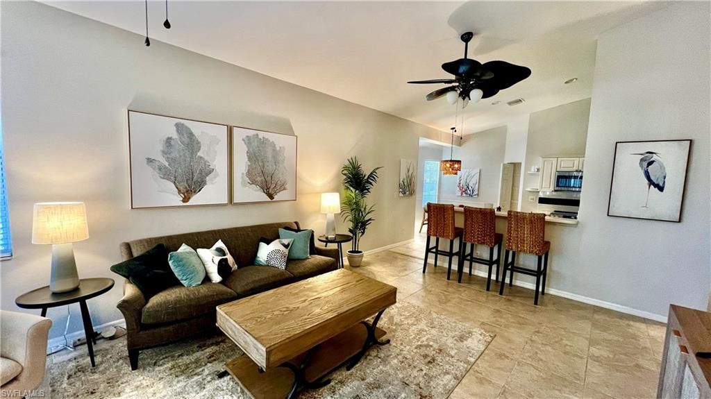 6325 Wilshire Pines Cir, Unit 308, Naples, FL 34109 Photo