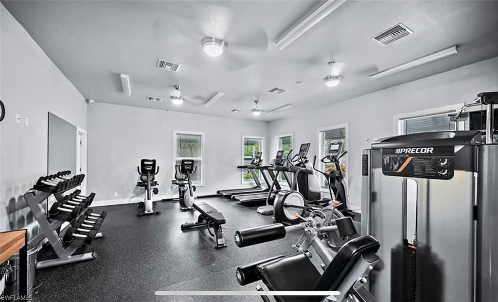 6325 Wilshire Pines Cir, Unit 308, Naples, FL 34109 Photo