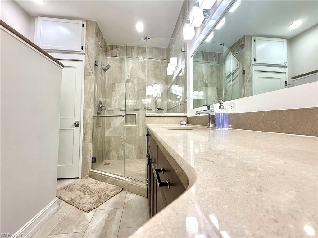 6325 Wilshire Pines Cir, Unit 308, Naples, FL 34109 Photo