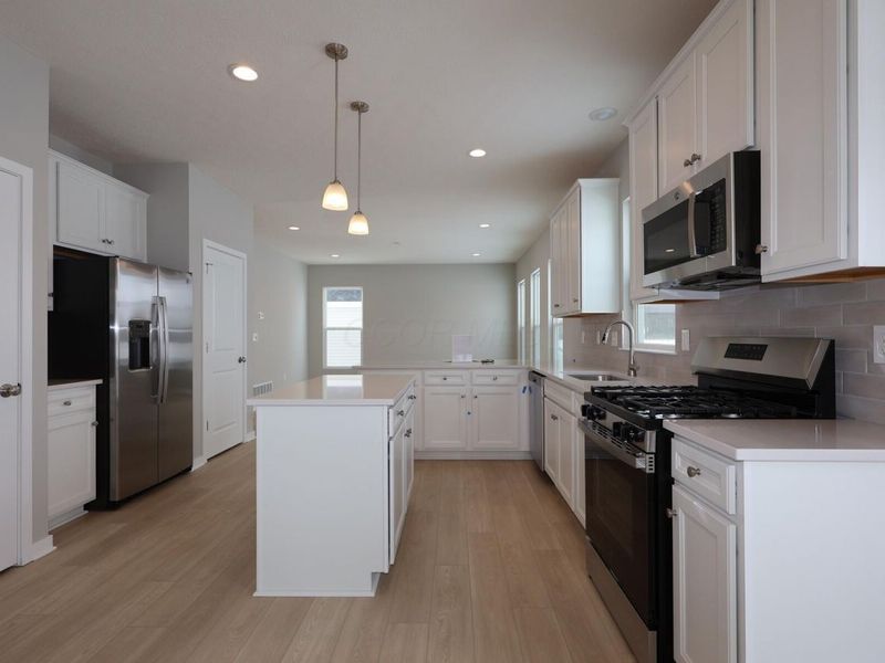 68 Banyan Drive, Lewis Center, OH 43035 Photo 7