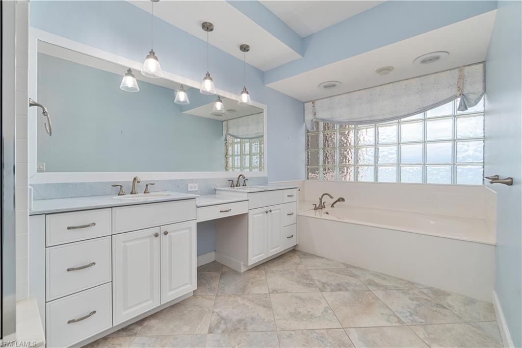 267 Barefoot Beach Blvd, Unit 601, Bonita Springs, FL 34134 Photo
