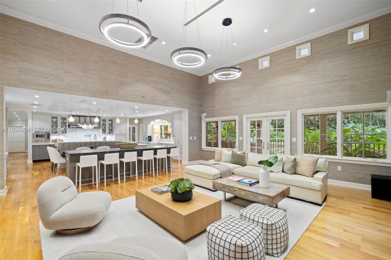 5400 Kerwood Oaks Dr, Coral Gables, FL 33156 Photo