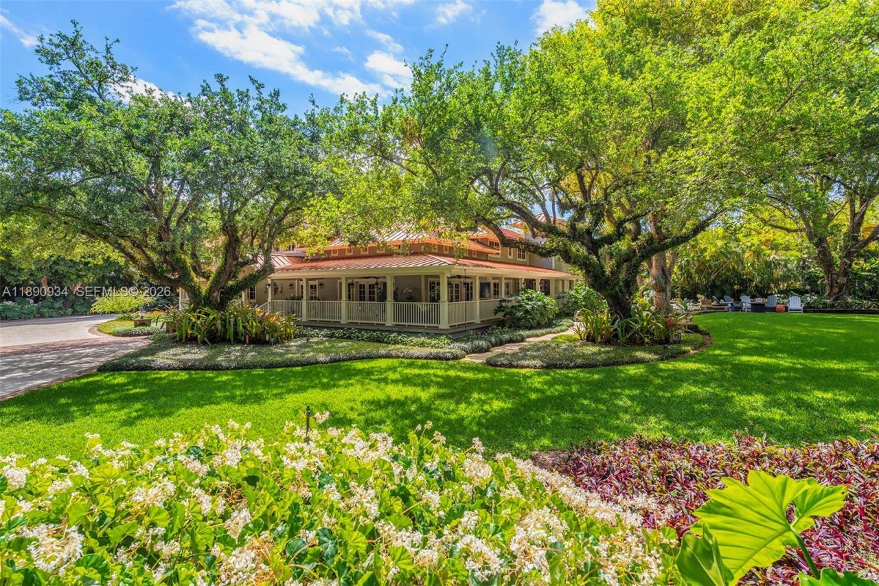 5400 Kerwood Oaks Dr, Coral Gables, FL 33156 Photo