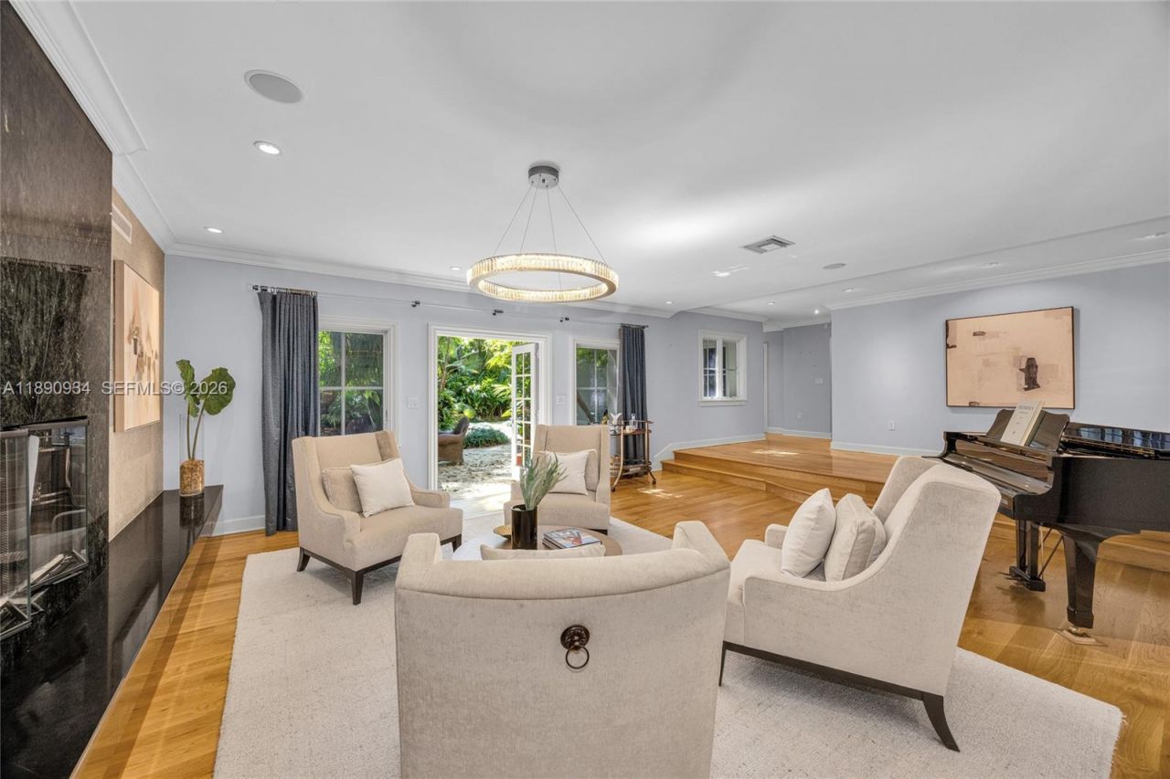 5400 Kerwood Oaks Dr, Coral Gables, FL 33156 Photo