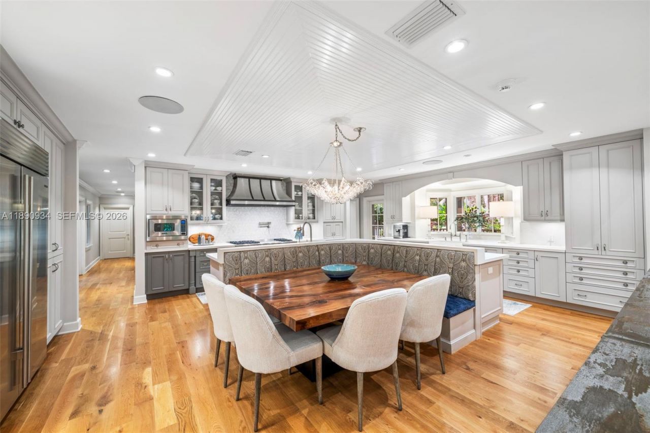 5400 Kerwood Oaks Dr, Coral Gables, FL 33156 Photo