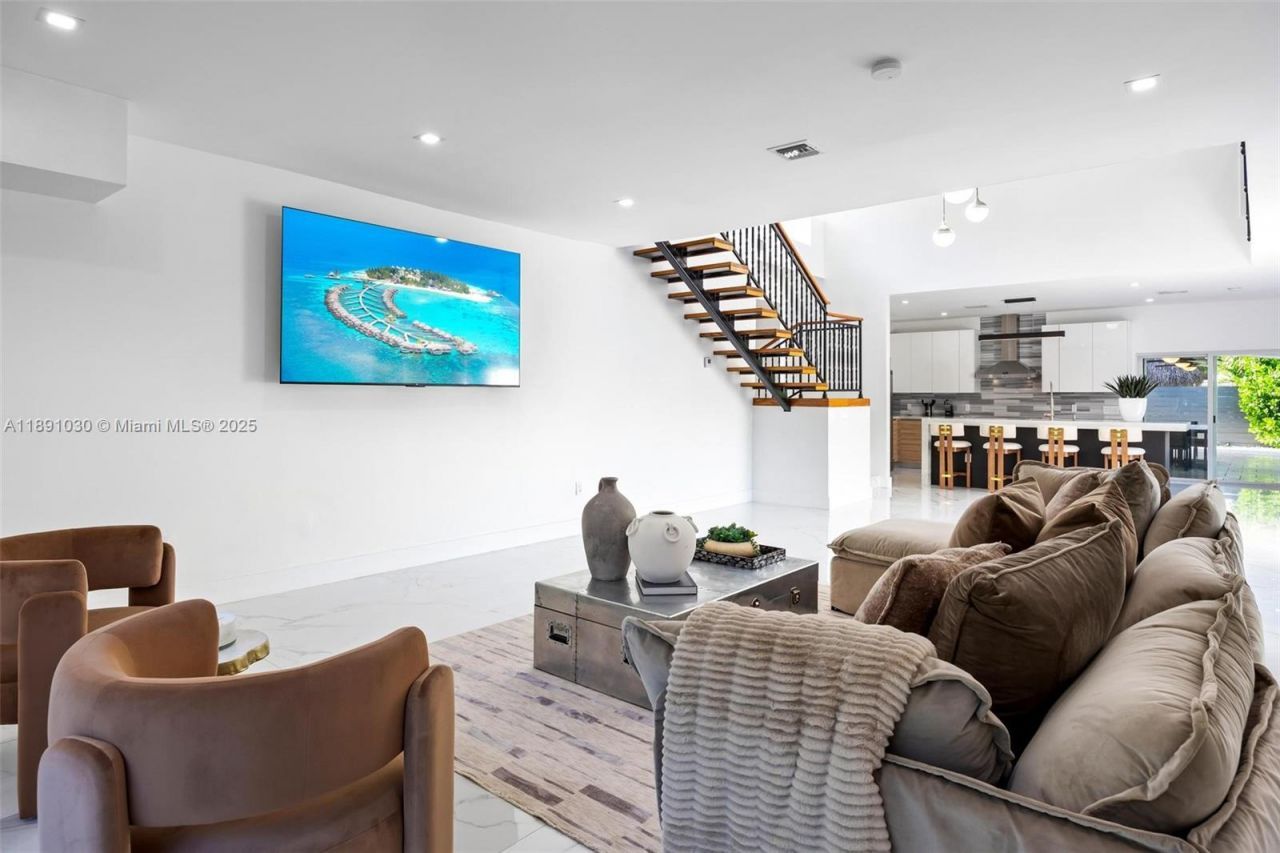 1651 SW 13th Ave, Unit na, Miami, FL 33145 Photo