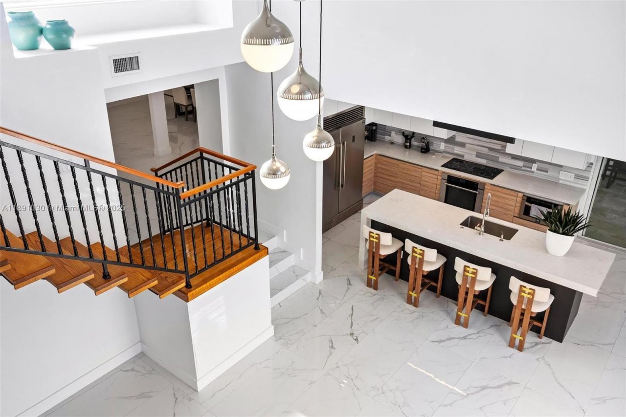 1651 SW 13th Ave, Unit na, Miami, FL 33145 Photo