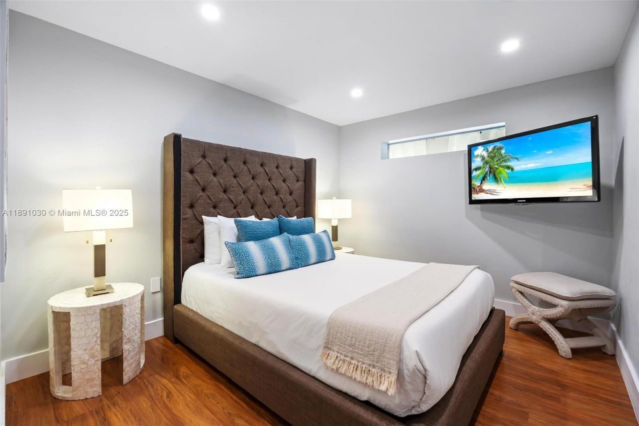 1651 SW 13th Ave, Unit na, Miami, FL 33145 Photo